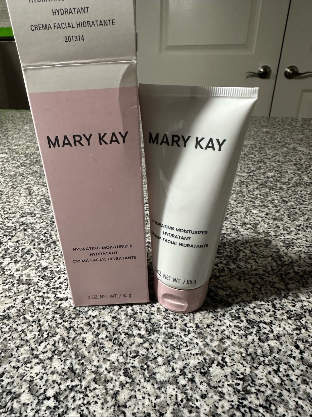 Mary Kay hydrating moisturizer